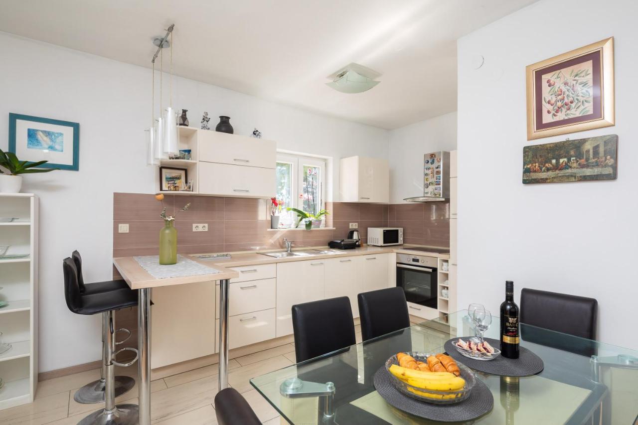 Boja Nel Blu Apartman Stanici Kültér fotó
